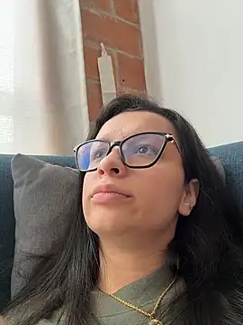 Snapshot of Soy_Sara7 chatting on November 24, 2025, 12:16 pm Soy Sara7 online show from November 24, 2025, 12:16 pm