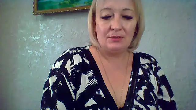 ArielXLoveresss online show from October 30, 2025, 11:08 am