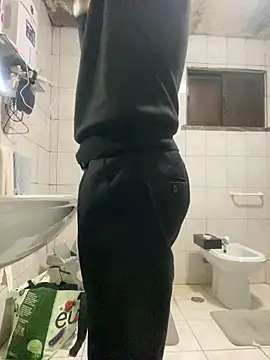 rogerdik76 online show from March 10, 2026, 6:50 am