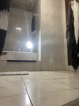 rogerdik76 online show from April 17, 2026, 4:59 am