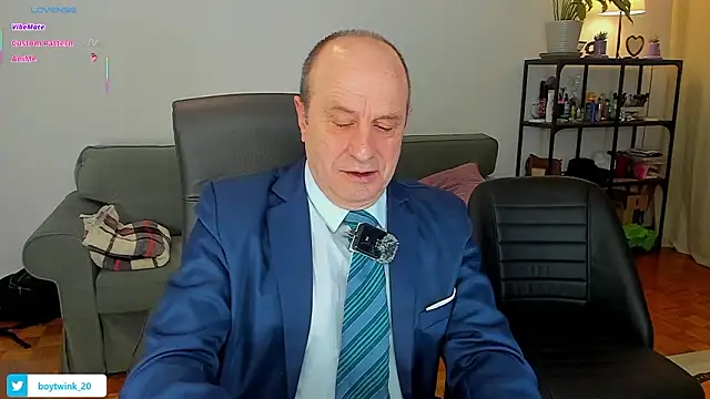 Snapshot of masterboy50 chatting on March 7, 2026, 4:01 pm masterboy50 online show from March 7, 2026, 4:01 pm