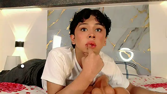 Snapshot of Dante_bre chatting on November 15, 2025, 12:09 pm Dante bre online show from November 15, 2025, 12:09 pm