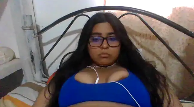 Snapshot of virginbrunette99 chatting on February 28, 2025, 3:15 pm virginbrunette99 online show from February 28, 2025, 3:15 pm