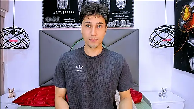 Snapshot of buddy_whitte chatting on February 18, 2026, 4:58 pm buddy whitte online show from February 18, 2026, 4:58 pm