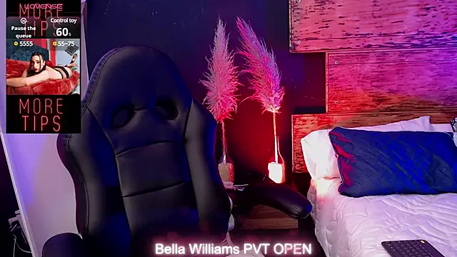 Snapshot of Bella_williamss_ chatting on March 6, 2025, 8:48 pm Bella williamss online show from March 6, 2025, 8:48 pm