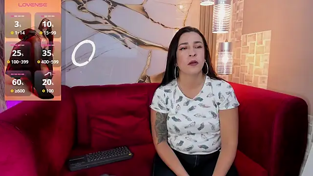 Bella williamss  online show from October 20, 2025, 7:36 pm