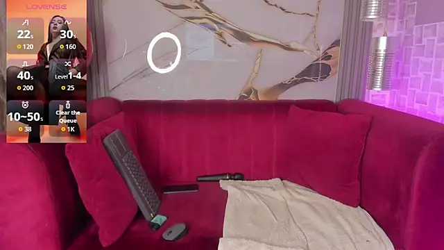 Bella williamss  online show from December 2, 2025, 7:26 pm