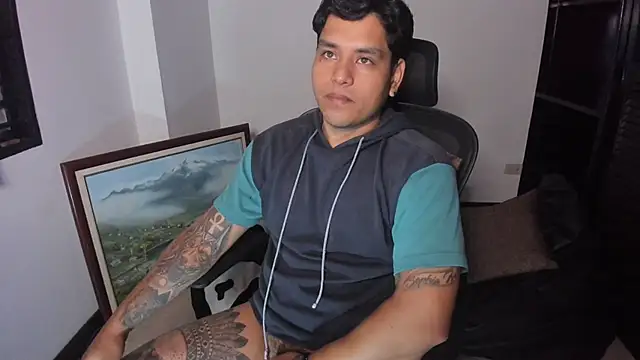 Snapshot of maxflurry_ chatting on September 12, 2025, 9:42 am maxflurry online show from September 12, 2025, 9:42 am