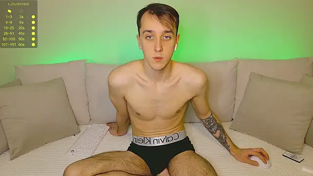 your super hero online show from December 23, 2025, 3:39 am