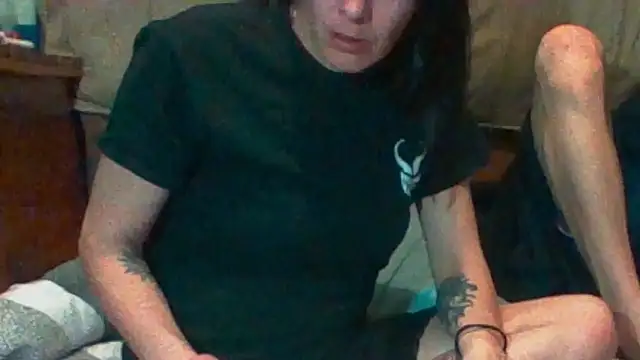 Snapshot of SillyRabbitz chatting on February 25, 2025, 7:49 pm SillyRabbitz online show from February 25, 2025, 7:49 pm
