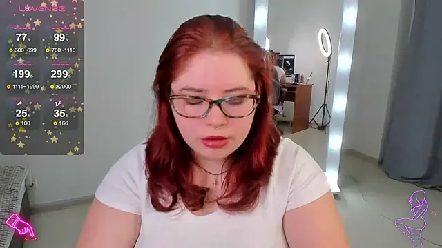 Snapshot of Lily_lu_one chatting on March 1, 2025, 3:16 pm Lily lu one online show from March 1, 2025, 3:16 pm