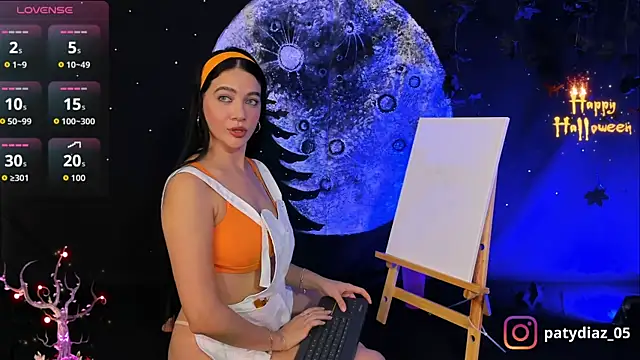 MiiaParker6972 online show from October 28, 2025, 11:25 pm