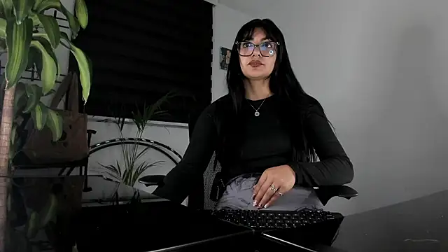 Snapshot of Emmaa_allen chatting on February 12, 2026, 1:49 am Emmaa allen online show from February 12, 2026, 1:49 am