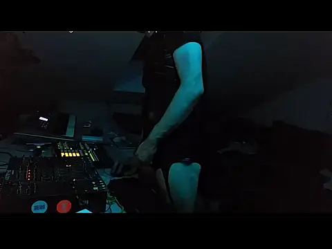gryzoon online show from June 21, 2026, 11:32 pm