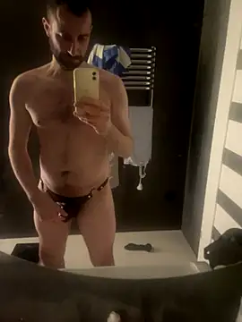 Snapshot of gryzoon chatting on November 30, 2025, 2:34 am gryzoon online show from November 30, 2025, 2:34 am