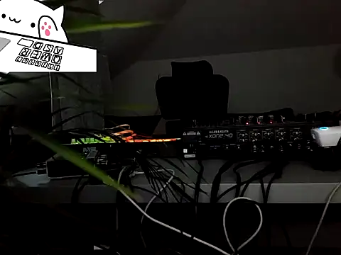 gryzoon online show from June 12, 2026, 7:00 pm
