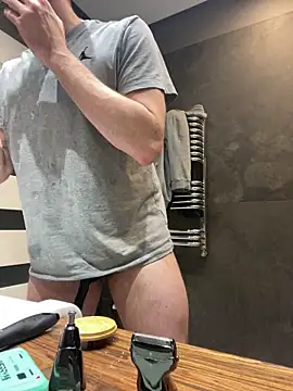 Snapshot of gryzoon chatting on November 10, 2025, 2:27 am gryzoon online show from November 10, 2025, 2:27 am