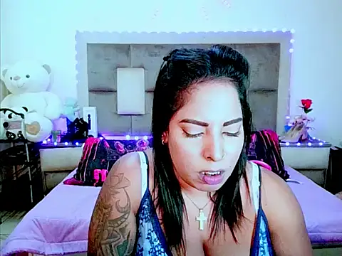 Snapshot of indiantopaz694u chatting on June 29, 2026, 10:48 am indiantopaz694u online show from June 29, 2026, 10:48 am