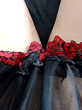 janick124 online show from April 13, 2026, 8:29 am