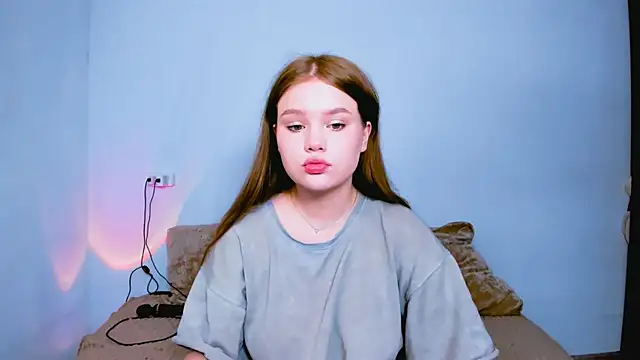 LaseyMoon online show from January 17, 2026, 3:32 am