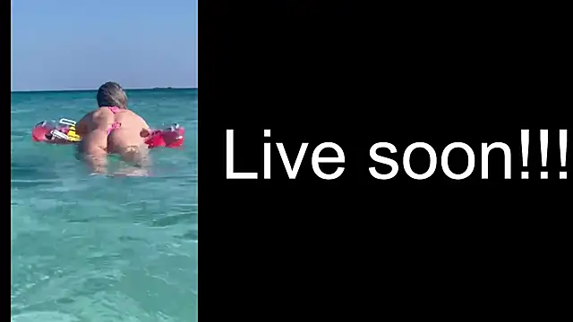 Snapshot of _Allie_ chatting on September 11, 2025, 4:45 am Allie online show from September 11, 2025, 4:45 am