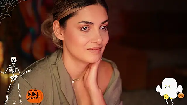 Snapshot of _Allie_ chatting on October 10, 2025, 5:08 am Allie online show from October 10, 2025, 5:08 am