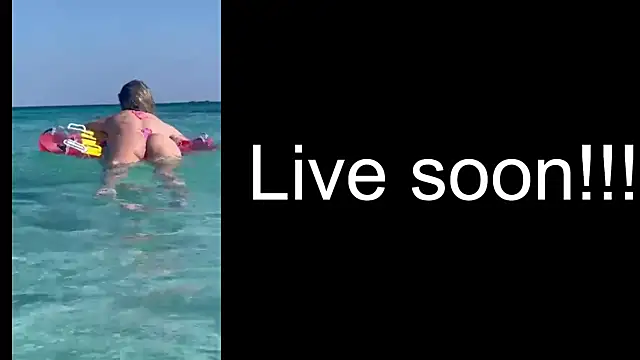 Snapshot of _Allie_ chatting on September 29, 2025, 4:30 am Allie online show from September 29, 2025, 4:30 am