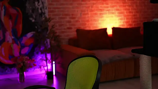 Snapshot of _Allie_ chatting on March 11, 2025, 7:57 am Allie online show from March 11, 2025, 7:57 am