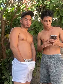 twinks 28 online show from May 28, 2026, 12:00 pm