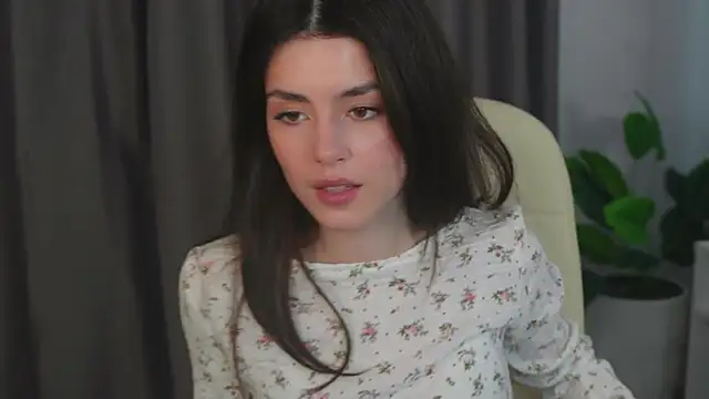 Snapshot of ArletteBiddix chatting on March 22, 2025, 9:13 am ArletteBiddix online show from March 22, 2025, 9:13 am