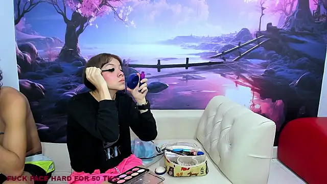 Snapshot of hot_littlenaughty chatting on March 8, 2025, 1:14 pm hot littlenaughty online show from March 8, 2025, 1:14 pm