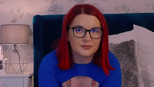 KailyKay online show from September 30, 2025, 6:14 pm