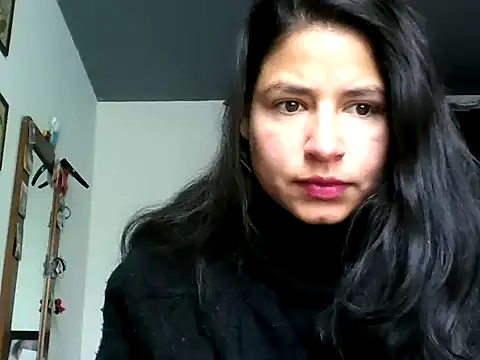 Snapshot of Escarcha-blue chatting on March 10, 2025, 3:52 pm Escarcha-blue online show from March 10, 2025, 3:52 pm