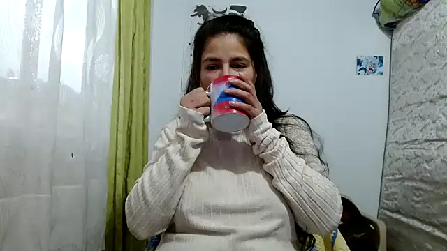 Snapshot of Escarcha-blue chatting on February 2, 2026, 10:53 pm Escarcha-blue online show from February 2, 2026, 10:53 pm