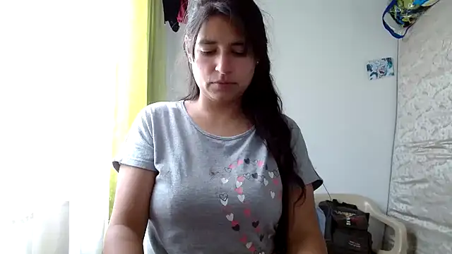 Snapshot of Escarcha-blue chatting on March 1, 2026, 6:52 pm Escarcha-blue online show from March 1, 2026, 6:52 pm