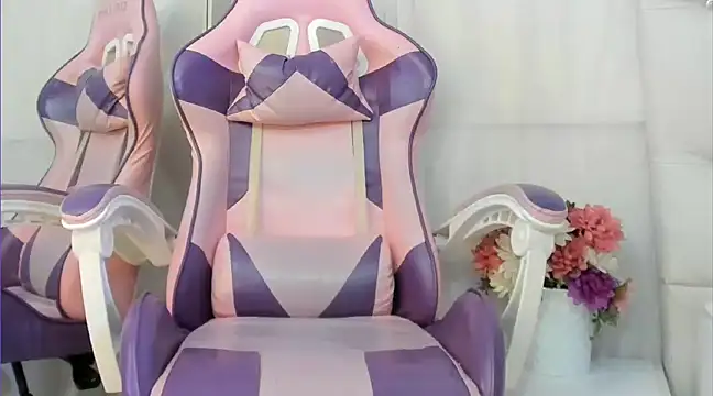 kamii arias online show from March 18, 2025, 12:06 pm