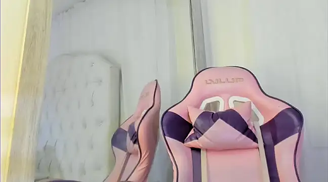 kamii arias online show from March 3, 2025, 12:06 pm