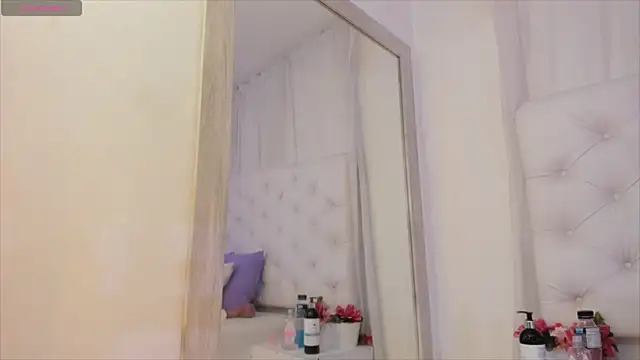 kamii arias online show from September 10, 2025, 12:48 pm