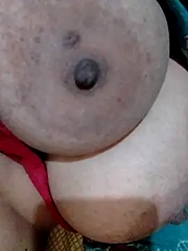 Disha2870 online show from March 11, 2026, 3:39 pm