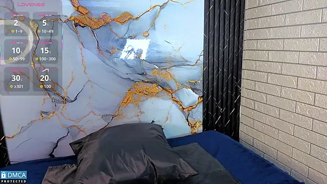 MaeveKuro online show from November 22, 2025, 3:16 am