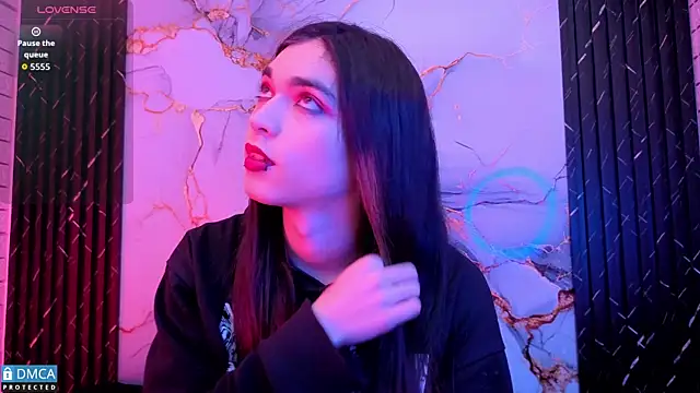 Snapshot of MaeveKuro chatting on February 26, 2026, 3:06 am MaeveKuro online show from February 26, 2026, 3:06 am