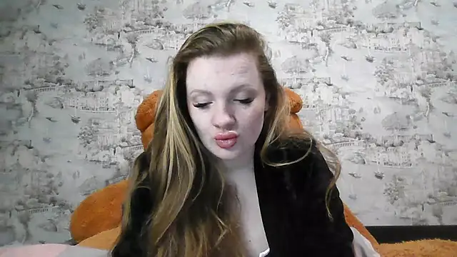 Snapshot of Eveline_May chatting on February 12, 2026, 5:02 pm Eveline May online show from February 12, 2026, 5:02 pm