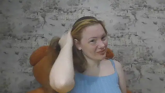 Snapshot of Eveline_May chatting on November 2, 2025, 3:28 pm Eveline May online show from November 2, 2025, 3:28 pm