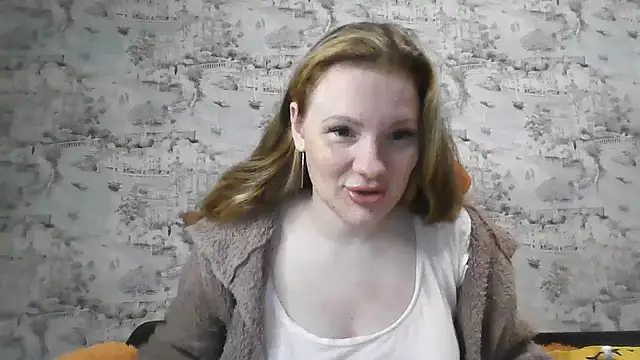 Snapshot of Eveline_May chatting on December 22, 2025, 4:51 pm Eveline May online show from December 22, 2025, 4:51 pm