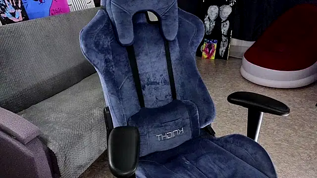 Snapshot of medusa_gorgon chatting on March 22, 2025, 8:29 am medusa gorgon online show from March 22, 2025, 8:29 am