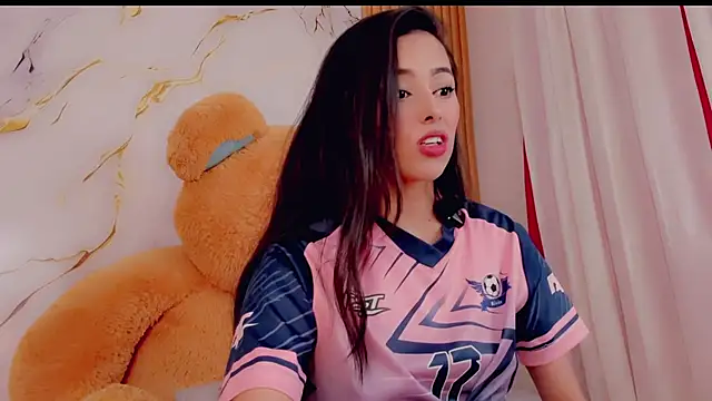 Snapshot of ValeriCardenas chatting on February 1, 2026, 1:15 am ValeriCardenas online show from February 1, 2026, 1:15 am