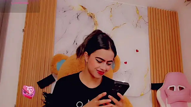 ValeriCardenas online show from September 25, 2025, 11:44 pm