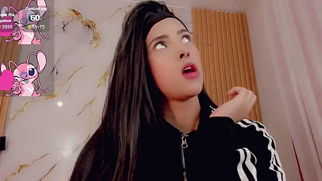 Snapshot of ValeriCardenas chatting on February 11, 2026, 2:11 am ValeriCardenas online show from February 11, 2026, 2:11 am