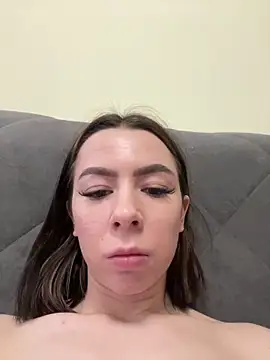 meganluss online show from March 18, 2025, 9:45 am