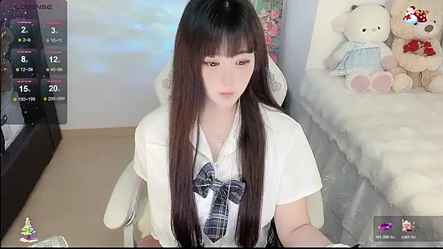 Milla-z online show from April 19, 2026, 3:18 am